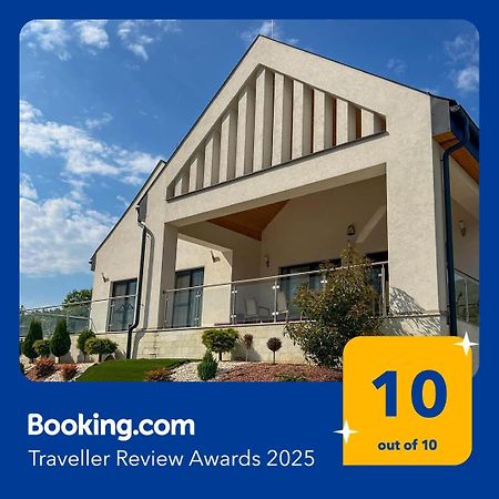 Aszuvilag Rezidencia With Sauna & Jacuzzi Legyesbenye Dış mekan fotoğraf