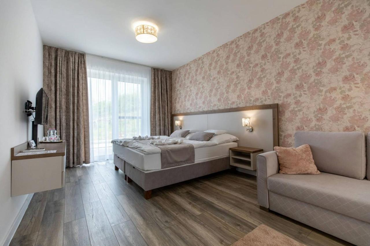 Aszuvilag Rezidencia With Sauna & Jacuzzi Legyesbenye Dış mekan fotoğraf