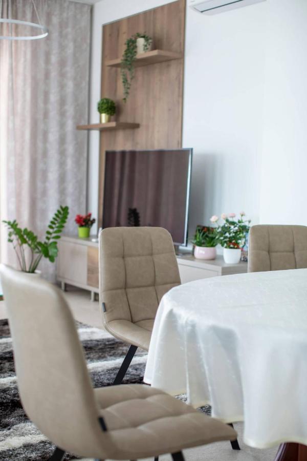 Aszuvilag Rezidencia With Sauna & Jacuzzi Legyesbenye Dış mekan fotoğraf